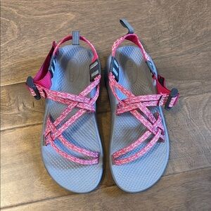 NWOT Chaco ZX2 Classic Hiking Outdoor Sport Sandals Pink Gray Women’s 5
